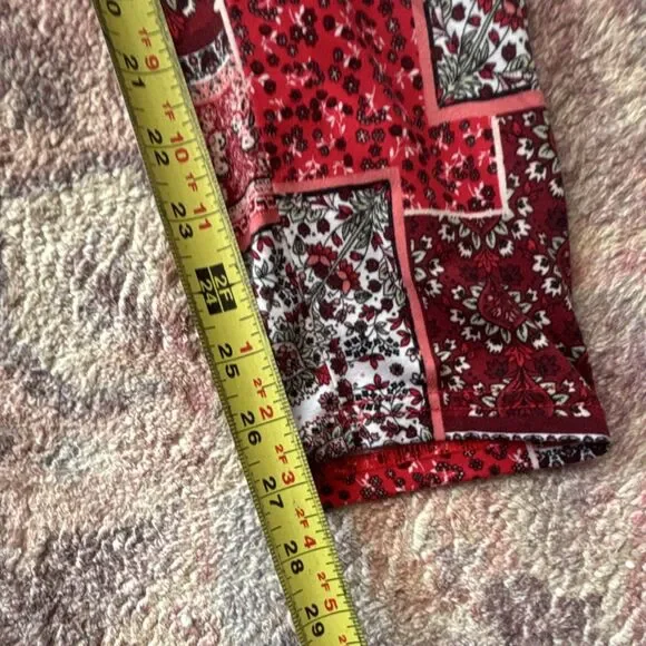 Bobbie Brooks Women's XL Ankle Leggings Pink Red Geometric Stretch 2-Pack - Picture 6 of 7